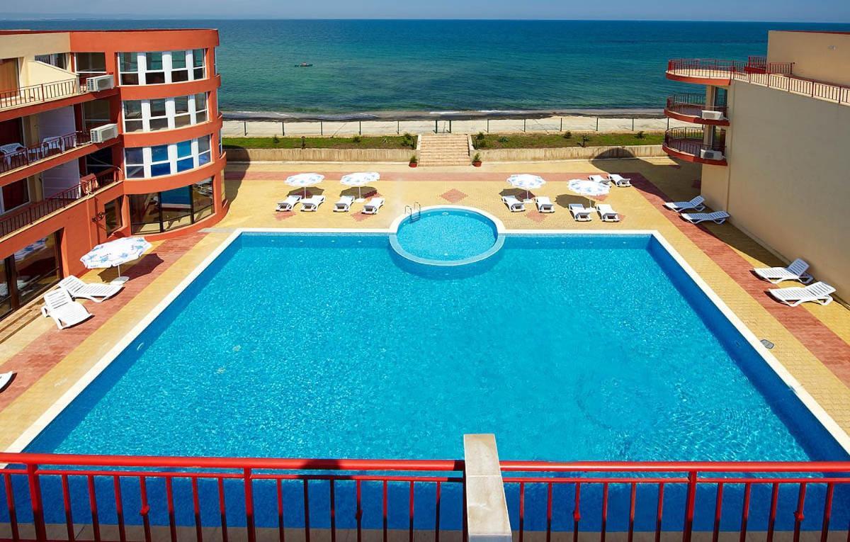 Complex Relax Pomorie All Inclusive Exterior photo